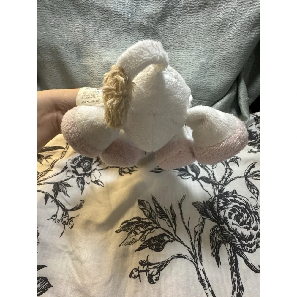 Littlest Pet Shop VIPs Cow with Collar Y2K 2007 White Great Condition Rare